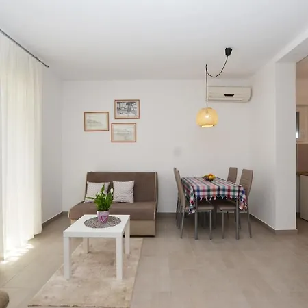 M&N Apartment Rovinj Exterior foto